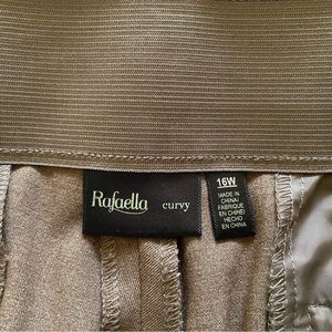 Career pants - plus size